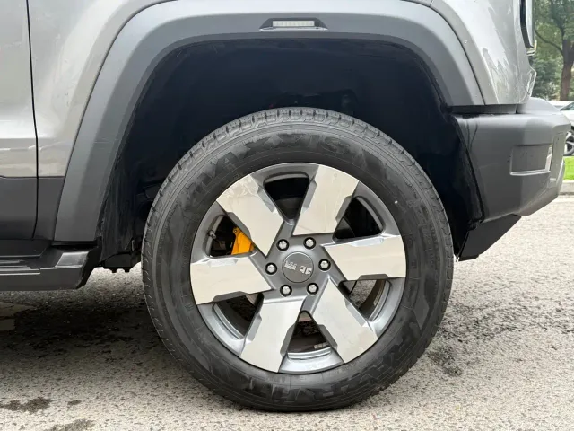 BAIC BJ40 — Фото автомобиля 8