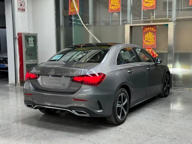 Mercedes-Benz A-Class — Фото автомобиля 15