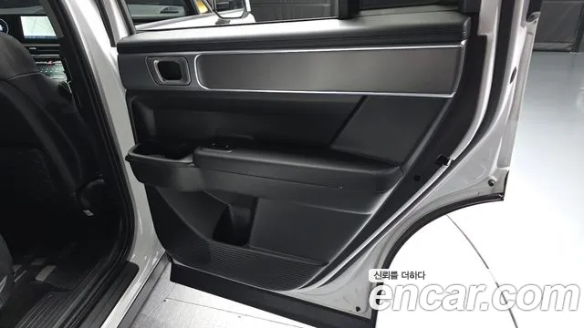 Hyundai Santa Fe MX5 — Фото автомобиля 13