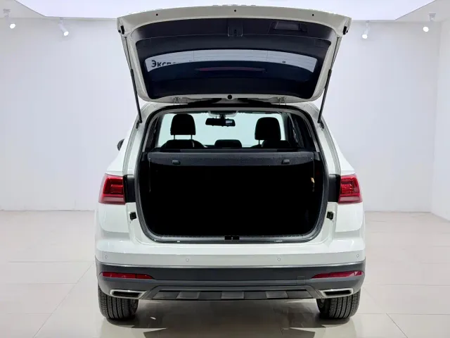 Volkswagen Tharu — Фото автомобиля 14