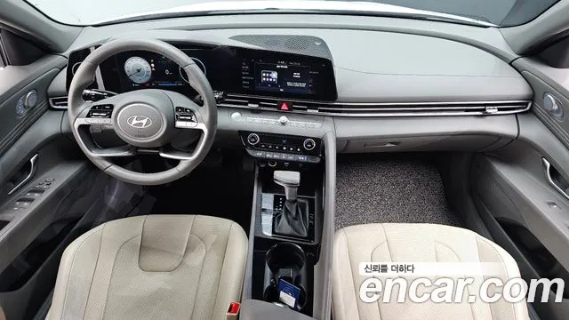 Hyundai Avante — Фото автомобиля 10