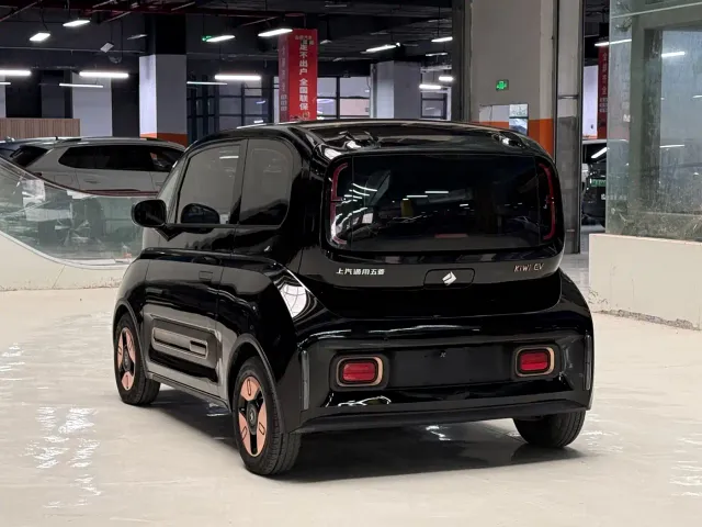 Baojun KiWi EV — Фото автомобиля 7