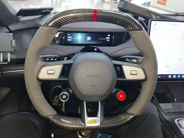 Xiaomi SU7 Ultra — Фото автомобиля 10