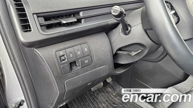 Hyundai Staria Staria Карго 5 мест — Фото автомобиля 15
