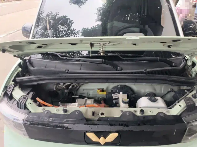 Wuling Hongguang Mini EV — Фото автомобиля 16