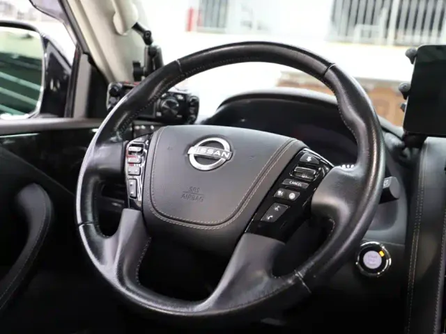 Nissan Patrol — Фото автомобиля 13