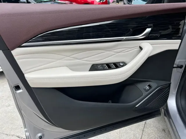 Geely Xingyue L — Фото автомобиля 7