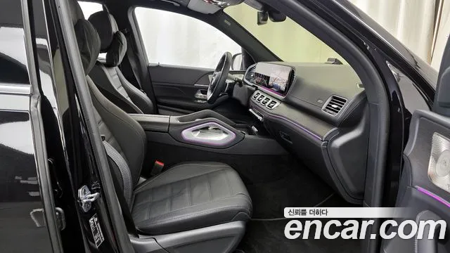 Mercedes-Benz GLS-Class — Фото автомобиля 11