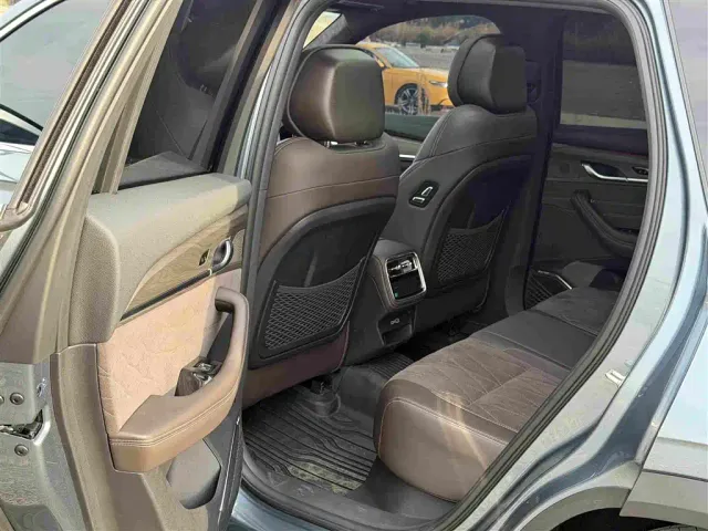 Geely Xingyue L — Фото автомобиля 8