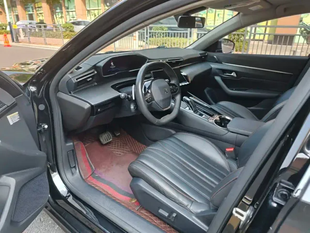 Peugeot 508 — Фото автомобиля 10