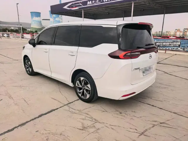 GAC Trumpchi M6 — Фото автомобиля 4