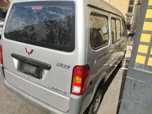 Wuling Zhiguang — Фото автомобиля 4