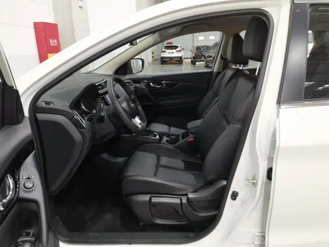 Nissan Qashqai — Фото автомобиля 10