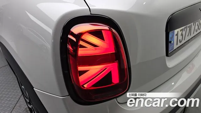 MINI Cooper — Фото автомобиля 8