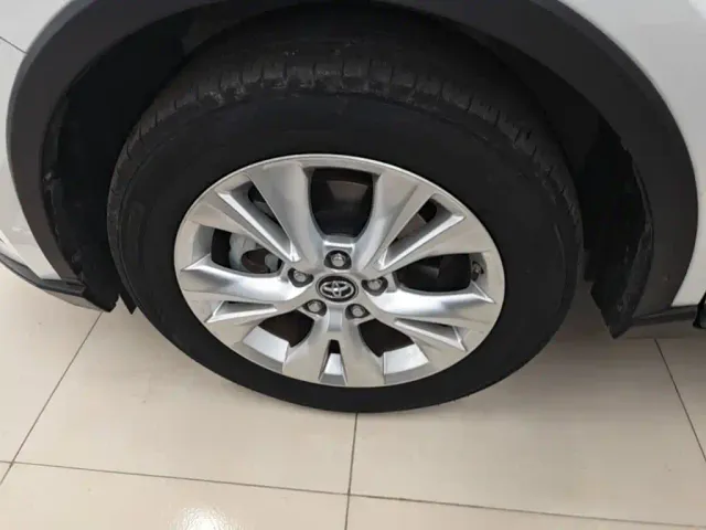 Toyota IZOA — Фото автомобиля 22