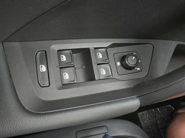 Volkswagen Tharu — Фото автомобиля 18