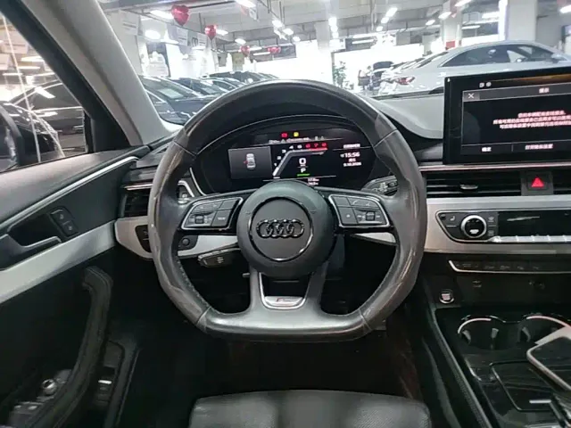 Audi A4L — Фото автомобиля 14