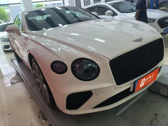 Bentley Continental — Фото автомобиля 2