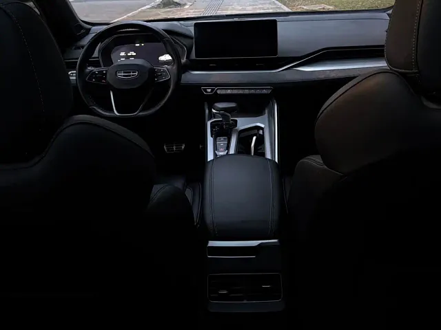 Geely Xingrui — Фото автомобиля 9