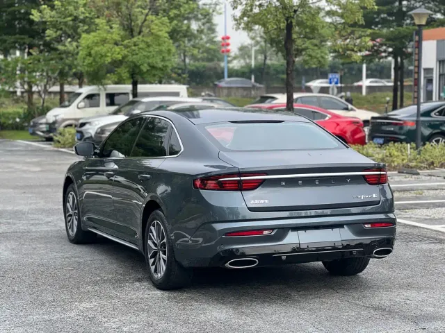 Geely Xingrui — Фото автомобиля 4