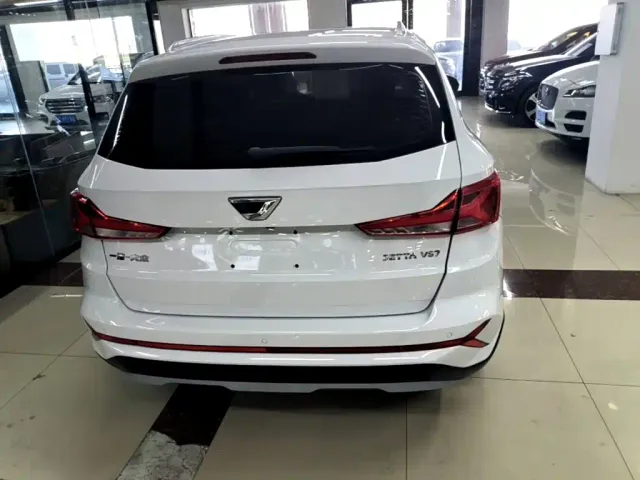 Jetta VS7 — Фото автомобиля 5