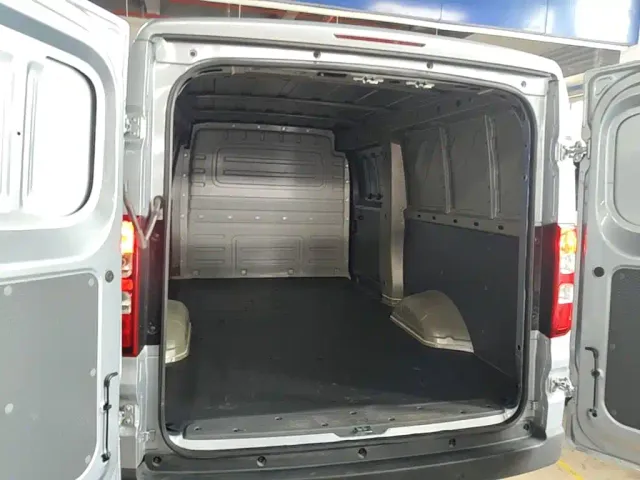 Wuling Yangguang — Фото автомобиля 18