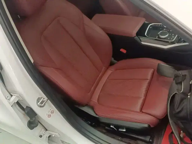 BMW 3 Series — Фото автомобиля 24