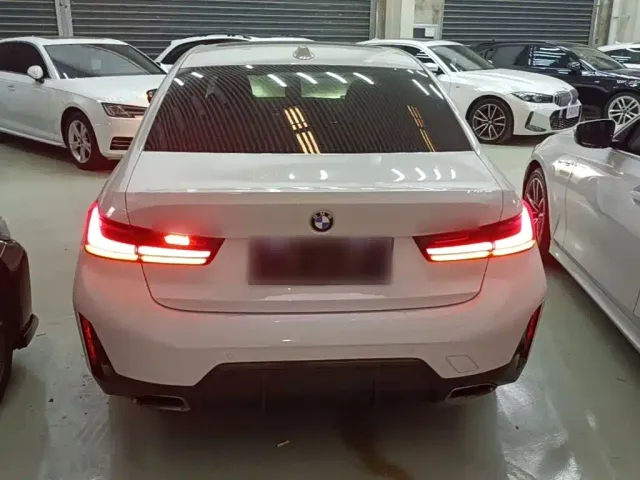 BMW 3 Series — Фото автомобиля 5