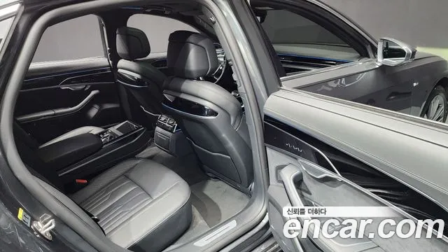 Audi A8 50 TDI quattro Premium — Фото автомобиля 12