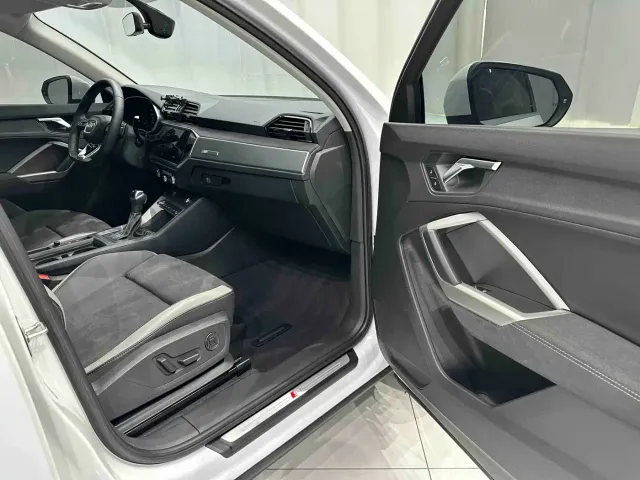 Audi Q3 — Фото автомобиля 16