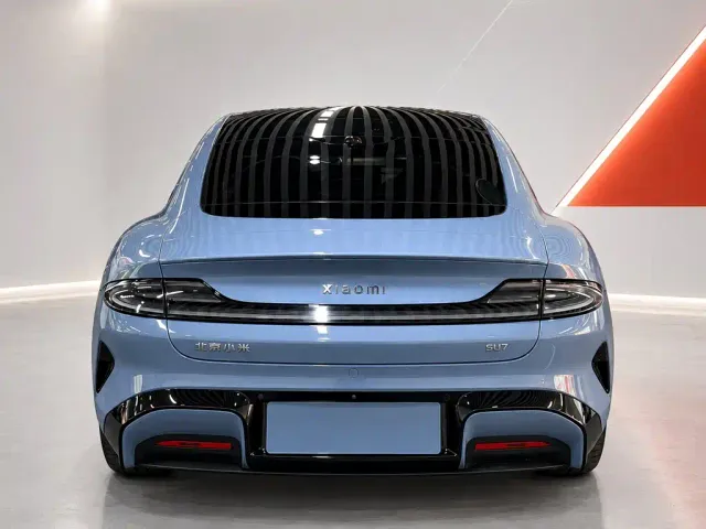 Xiaomi SU7 — Фото автомобиля 5