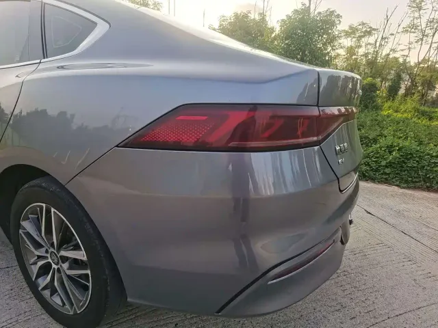 BYD Qin PLUS — Фото автомобиля 8