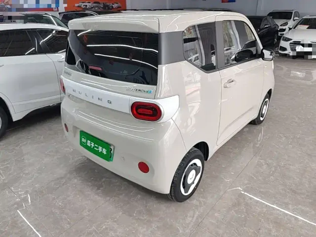 Wuling Hongguang Mini EV — Фото автомобиля 6