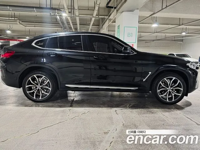 BMW X4 G02 — Фото автомобиля 19