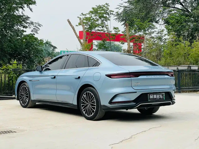 BYD Han — Фото автомобиля 20