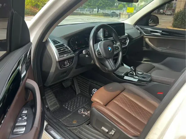 BMW X3 — Фото автомобиля 8