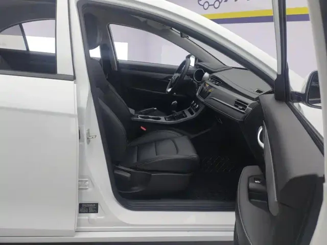 Geely Emgrand 2021 UP 1.5L Manual Comfort — Фото автомобиля 8