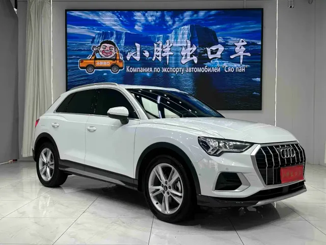 Audi Q3 — Фото автомобиля 3