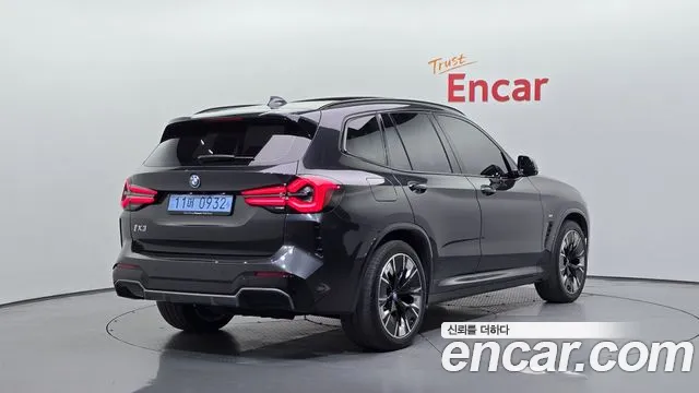 BMW iX3 G08 (2020–2024) — Фото автомобиля 2