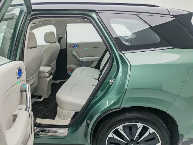 BYD Yuan PLUS — Фото автомобиля 10