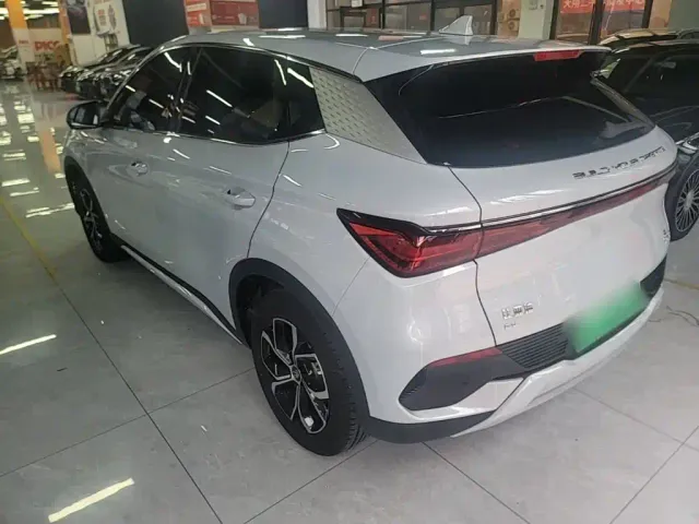 BYD Yuan PLUS — Фото автомобиля 4