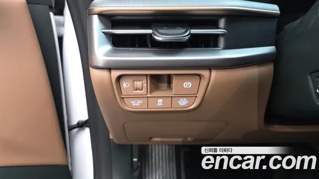 Hyundai Grandeur GN7 — Фото автомобиля 18