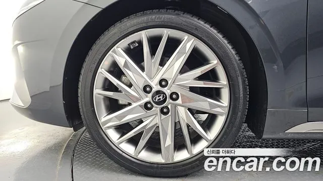 Hyundai Grandeur New — Фото автомобиля 5