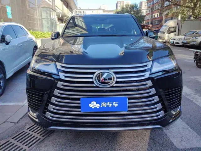 Lexus LX — Фото автомобиля 2