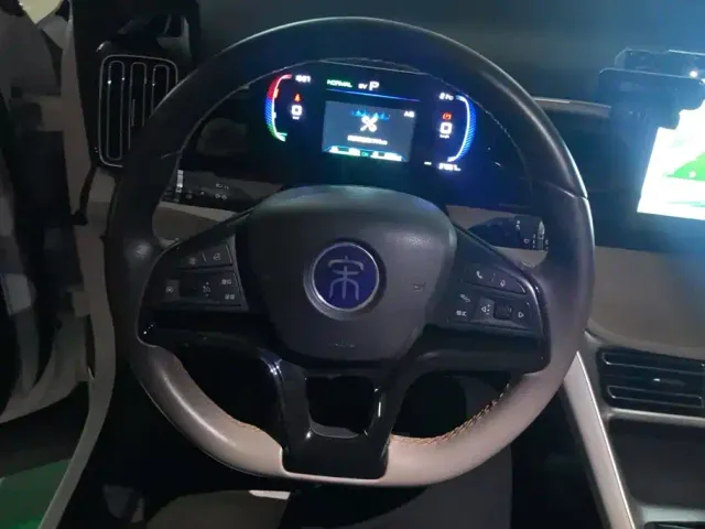 BYD Song Pro — Фото автомобиля 15
