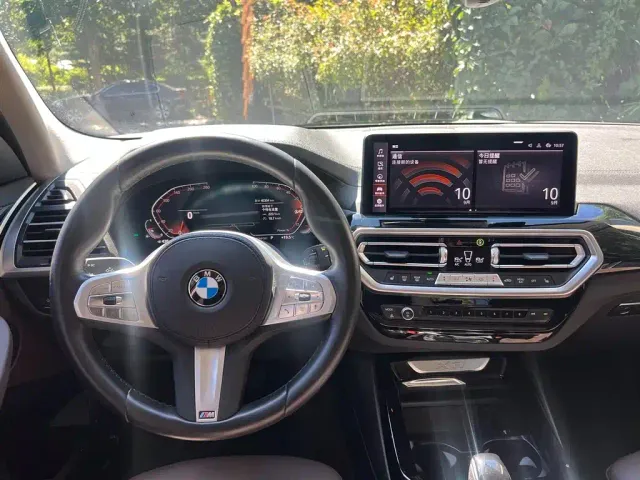 BMW X3 — Фото автомобиля 9