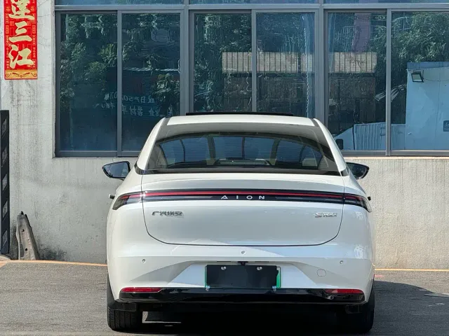 GAC Aion S MAX — Фото автомобиля 7