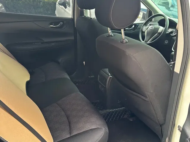 Nissan Tiida — Фото автомобиля 8