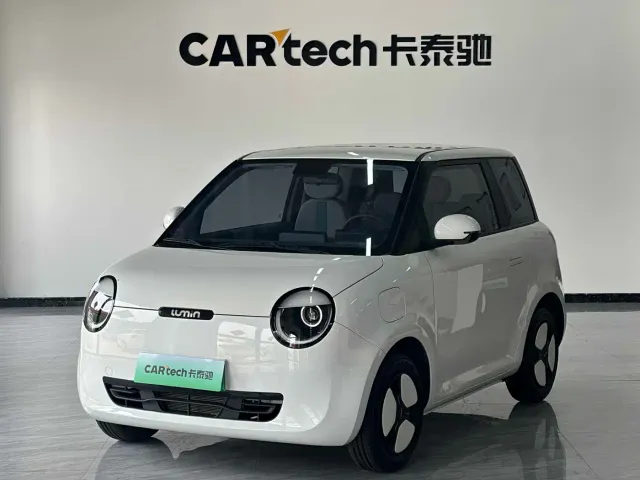 Фотография автомобиля — Changan Lumin