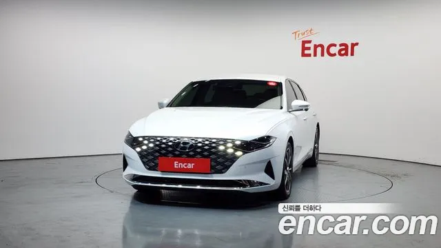 Hyundai Grandeur Новый Grandeur IG — Фото автомобиля 3